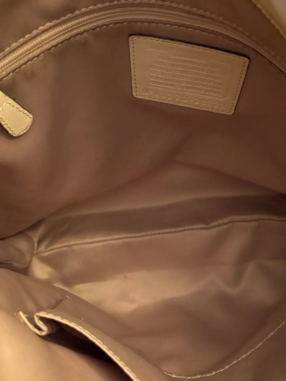 Coach Floral Botanical Canvas with Leather Trim Hobo Shoulder Bag 28322.